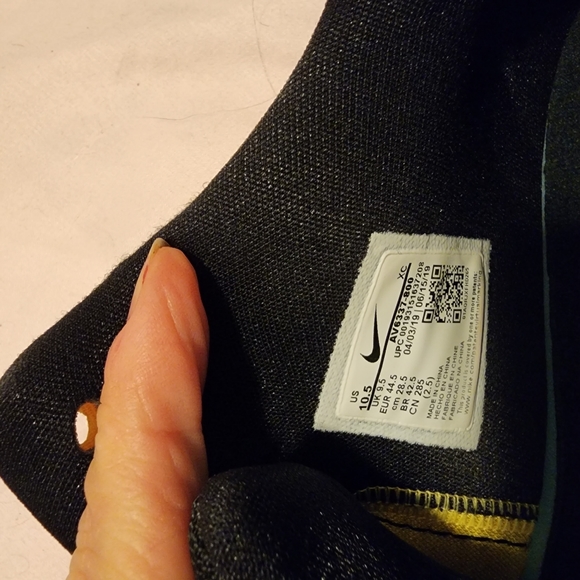 Men's Nike Kyrie Low 2 Sunset Shoes - Picture 4 of 5